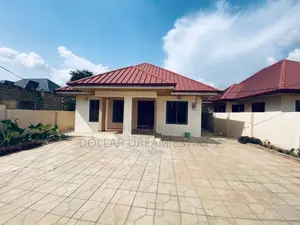 2bdrm House in Old Ashomang for sale