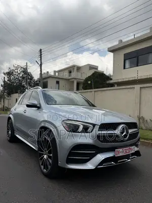 Mercedes-Benz GLE-Class GLE 350 4MATIC 2023 Silver