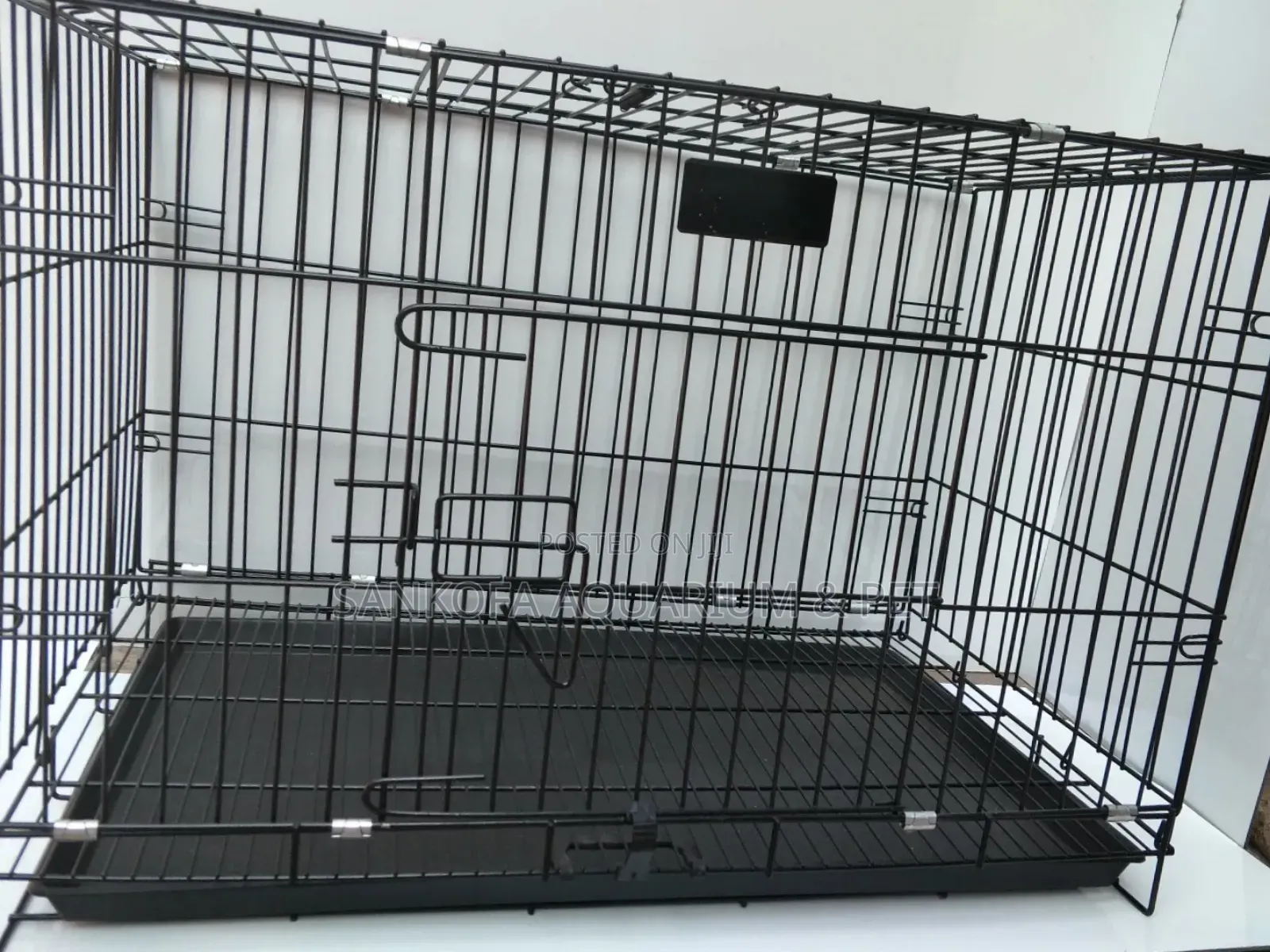 Quality Strong Metallic Dog Cage