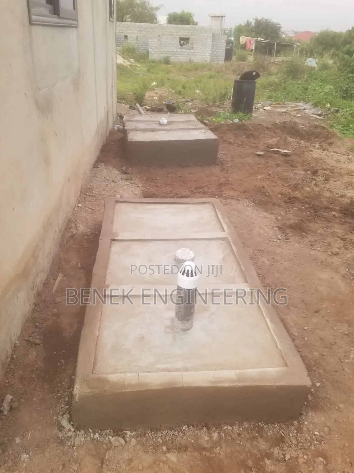 Biodigester Toilet With Soak Away