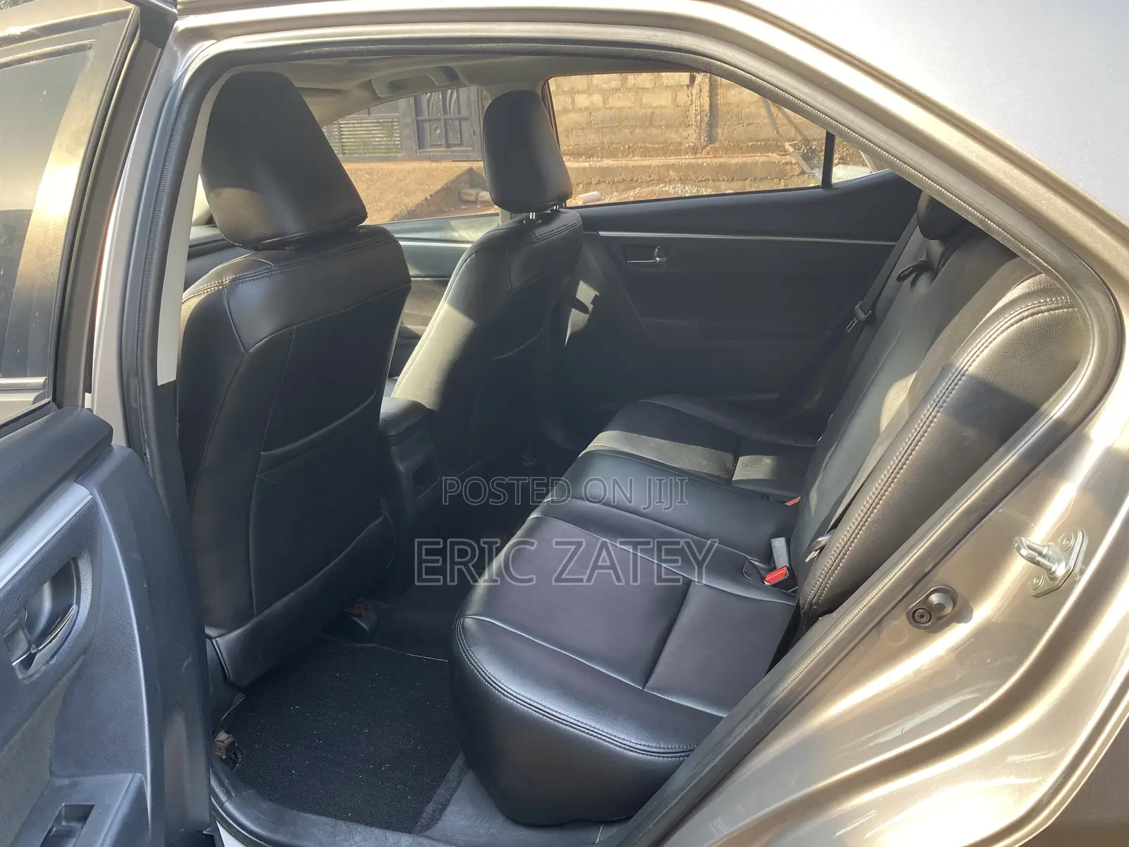 Toyota Corolla 2018 Gray