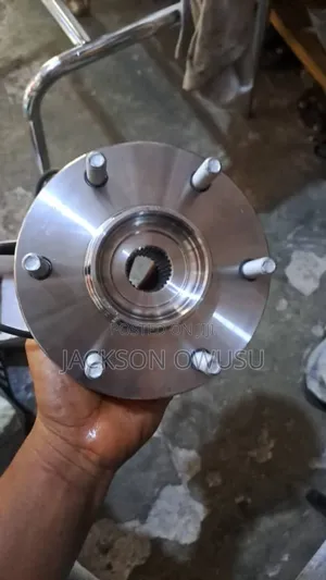 Nissan Patrol 2014 Front Hub Bearing
