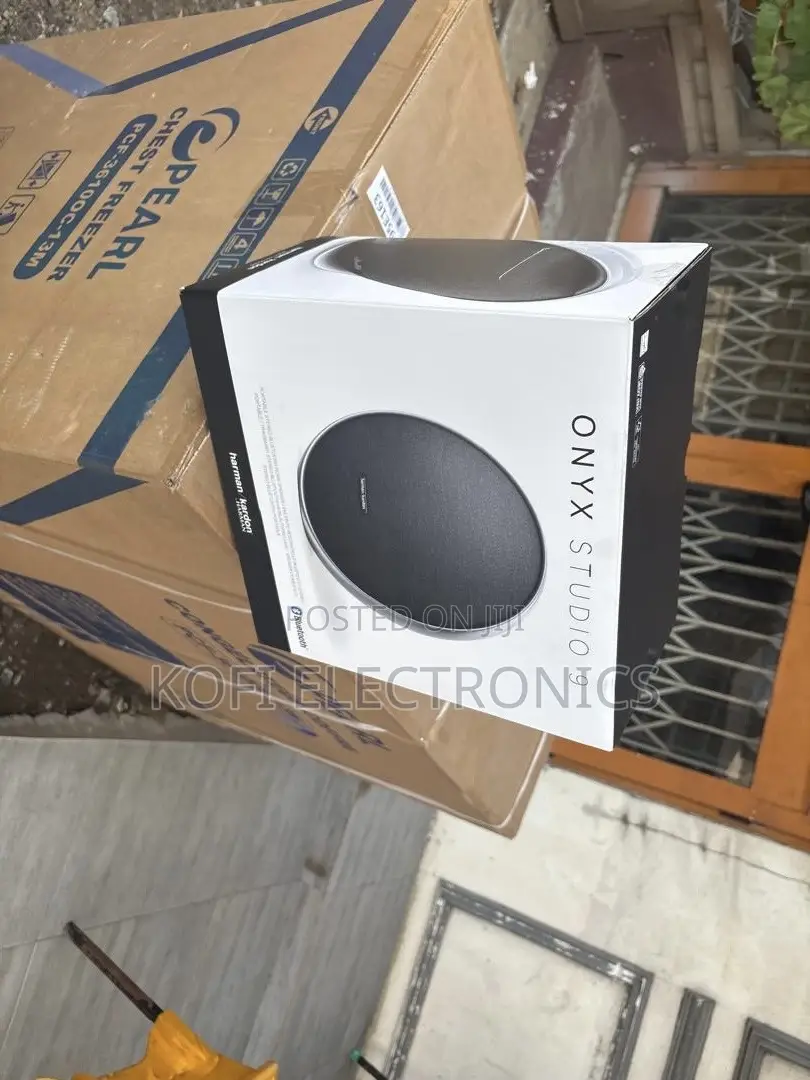 Harman Kardon Onyx Studio 9 Luxury Bluetooth Sound