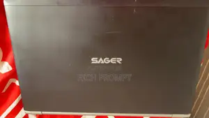Laptop Sager NP8375 24GB Intel Core I7 SSD 1T