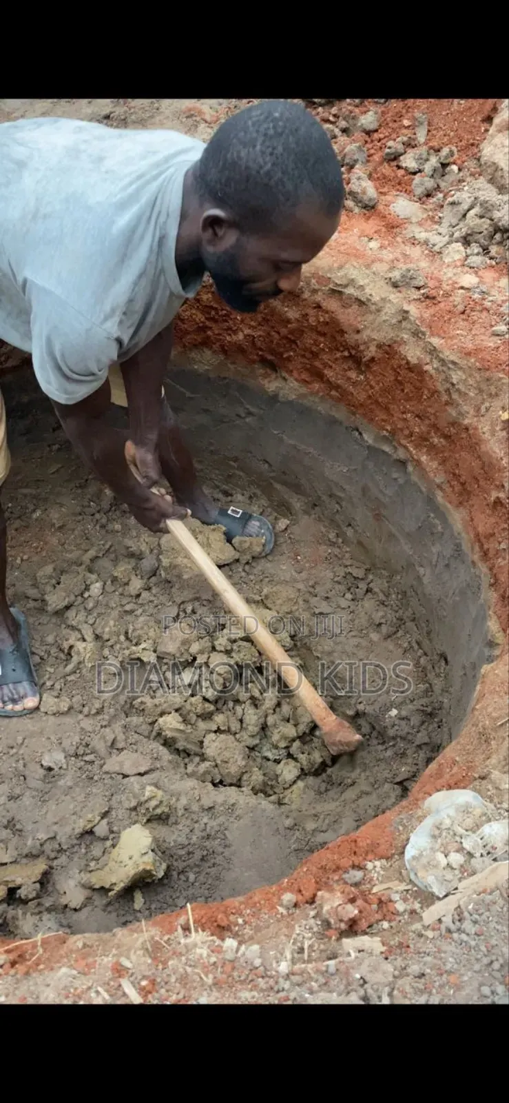 Digging Man Hole, Water Well, Soakaway, Round Hole Digging for Toilet
