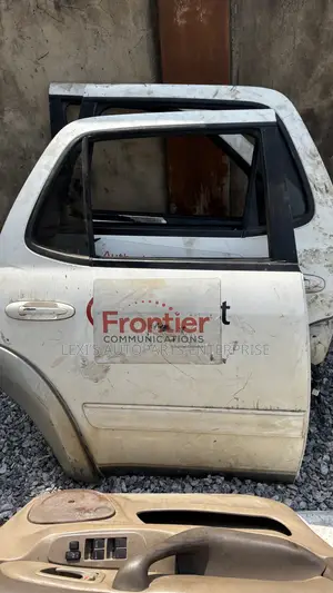 Toyota Sequoia 2002,2003,2004,2006,2007 Doors Set Available
