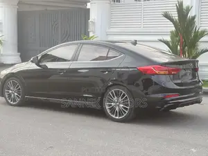 Hyundai Elantra Limited 2018 Black