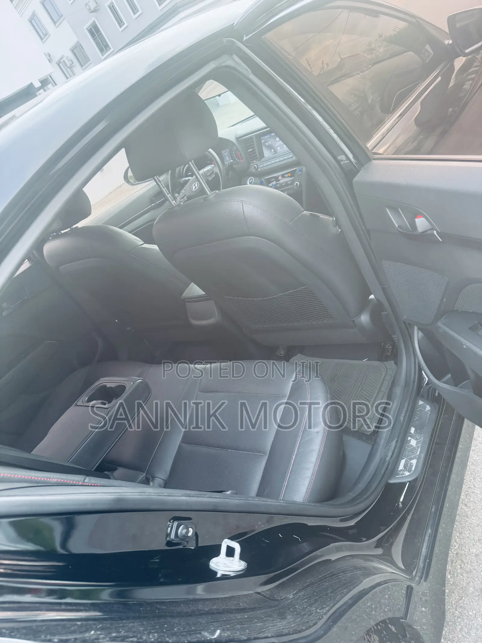 Hyundai Elantra Limited 2018 Black