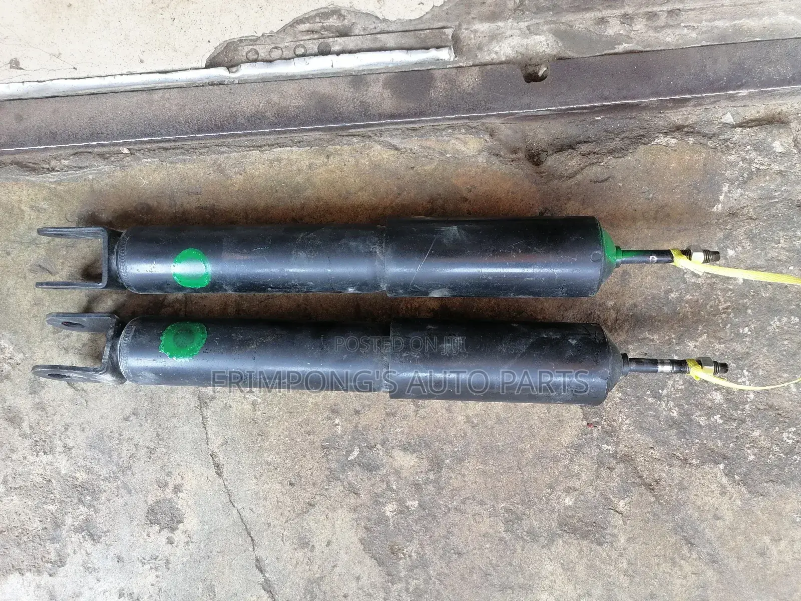 Hummer 3 Front Shocks Absorbers