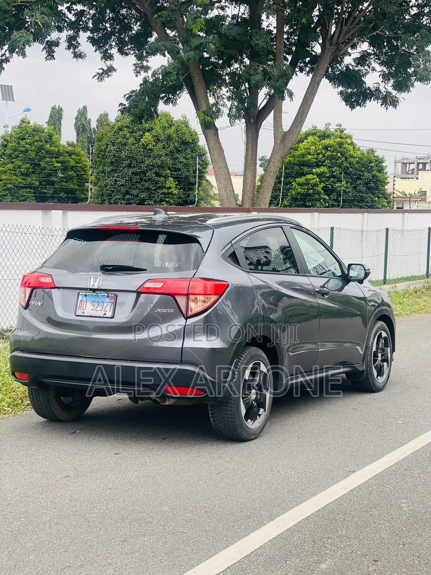 Honda HR-V 4dr SUV (1.5L 4cyl CVT) 2016 Gray