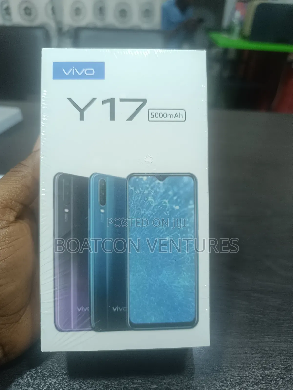 New Vivo Y17 128 GB Blue