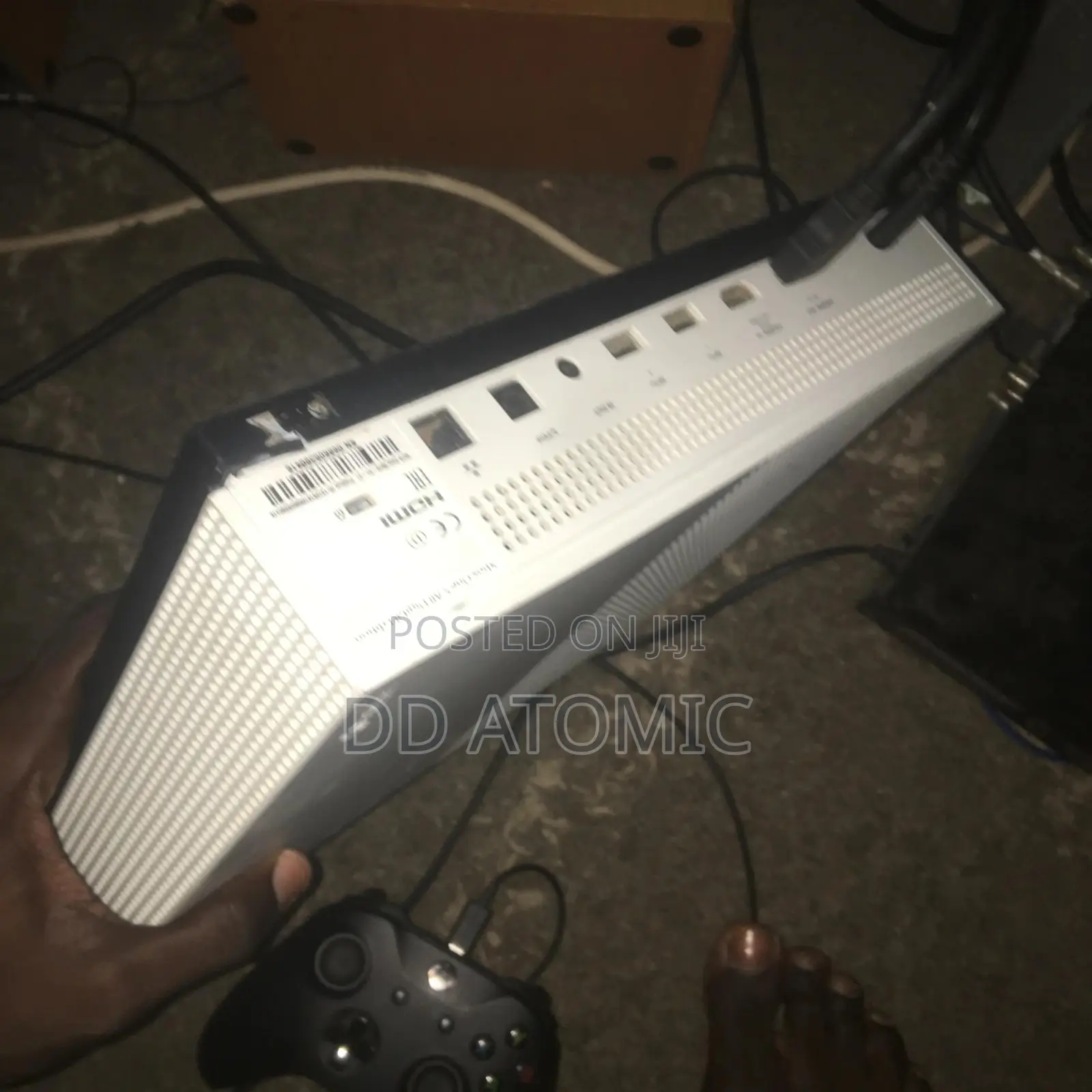 Xbox One S