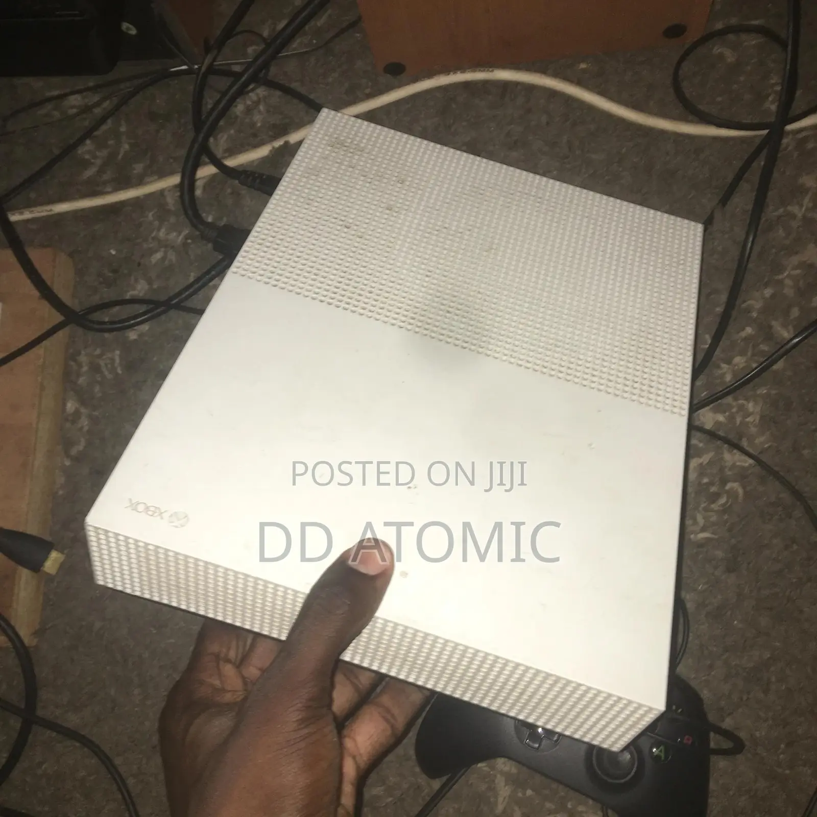 Xbox One S