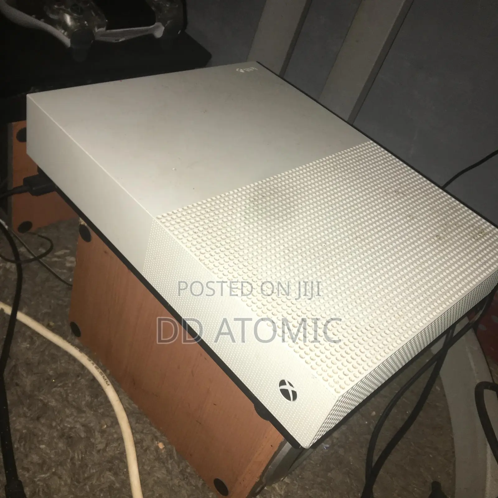 Xbox One S