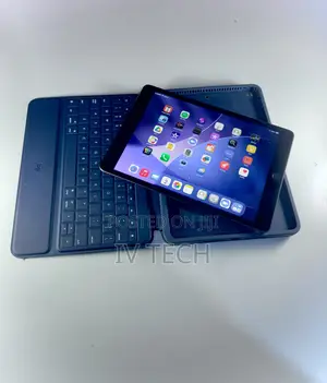 Apple iPad 10.2 (2021) 64 GB Silver