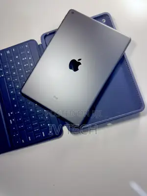 Apple iPad 10.2 (2021) 64 GB Silver
