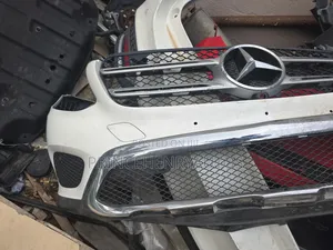 2016-2019 Mercedes Benz GLC 300 Front Bumper Complete