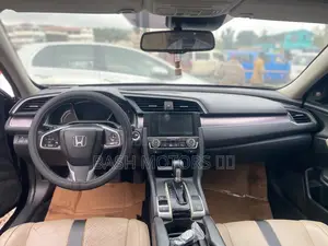 Honda Civic Touring 4dr Sedan (1.5L 4cyl) 2017 Black