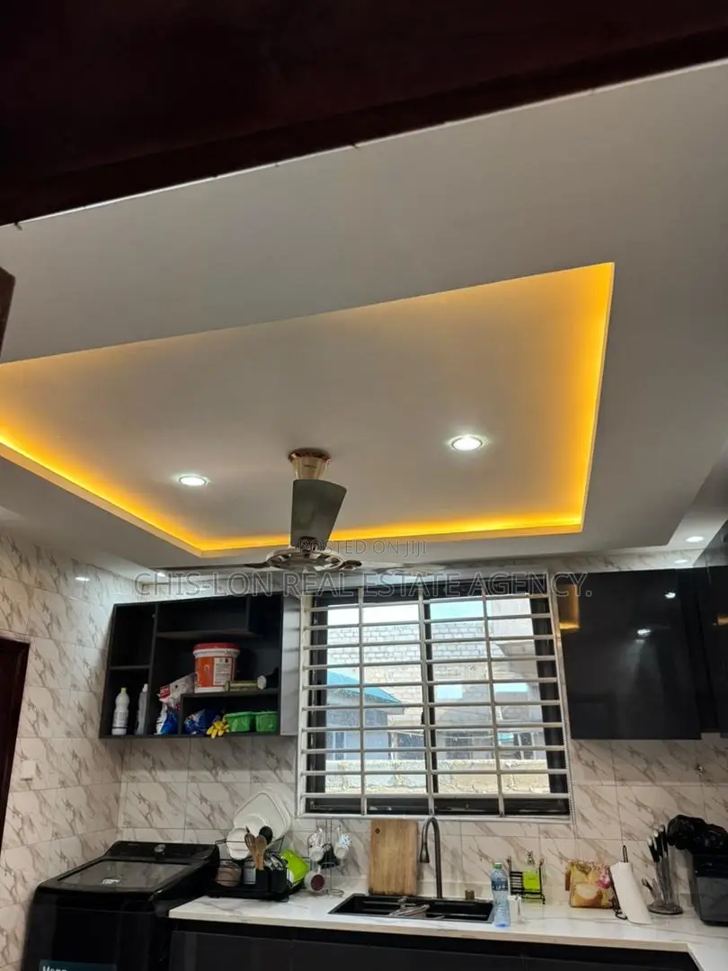 3bdrm House in Kasoa Adade for sale