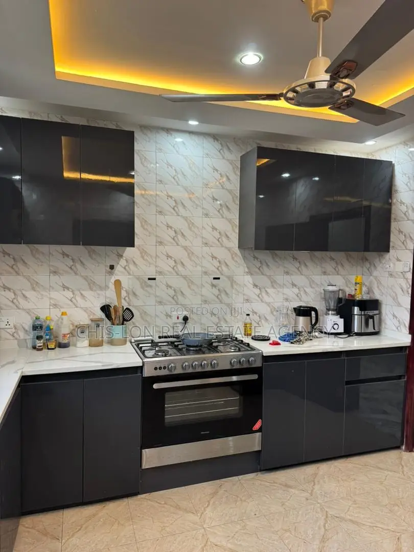 3bdrm House in Kasoa Adade for sale