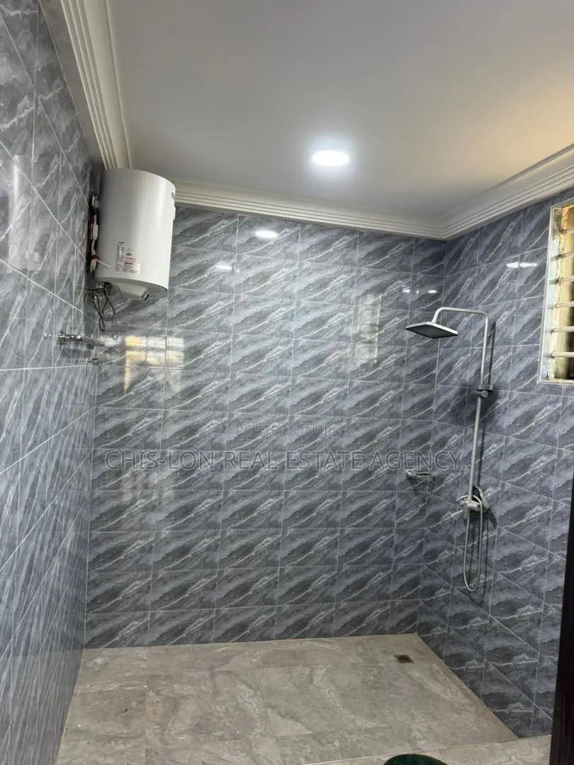 3bdrm House in Kasoa Adade for sale