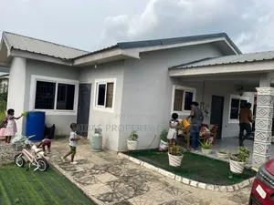3bdrm House in Satellite, Amasaman for sale