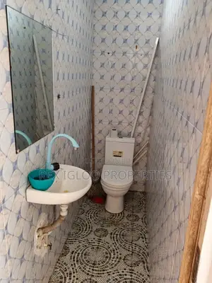 Shop for Rent at Nungua Boade