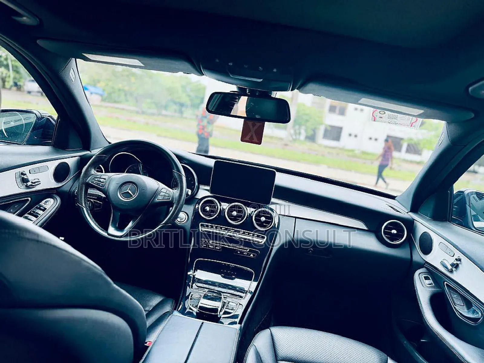 Mercedes-Benz C300 Available for Rentals Book Now!