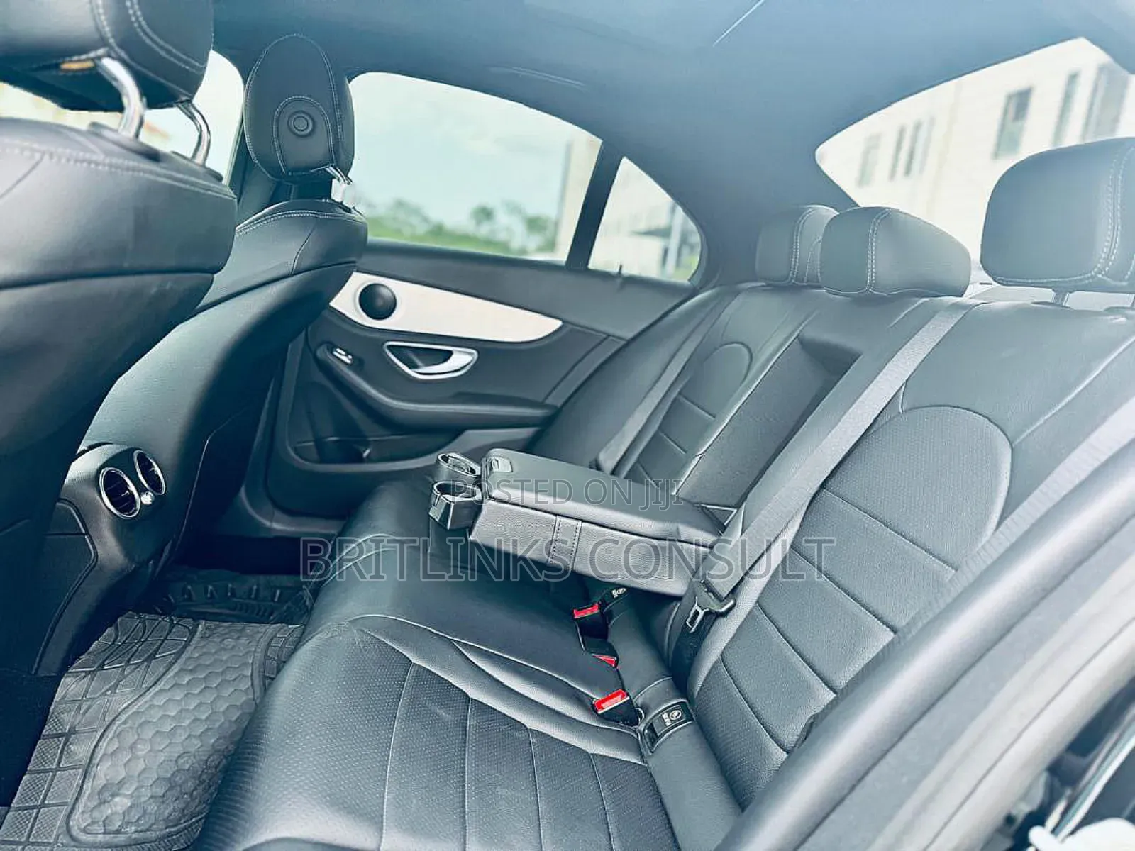 Mercedes-Benz C300 Available for Rentals Book Now!