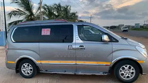 Hyundai Starex 2015 Grey