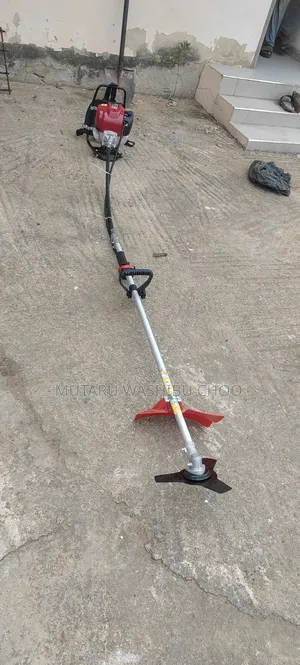 Grass Cutter Machine 4 Stroke