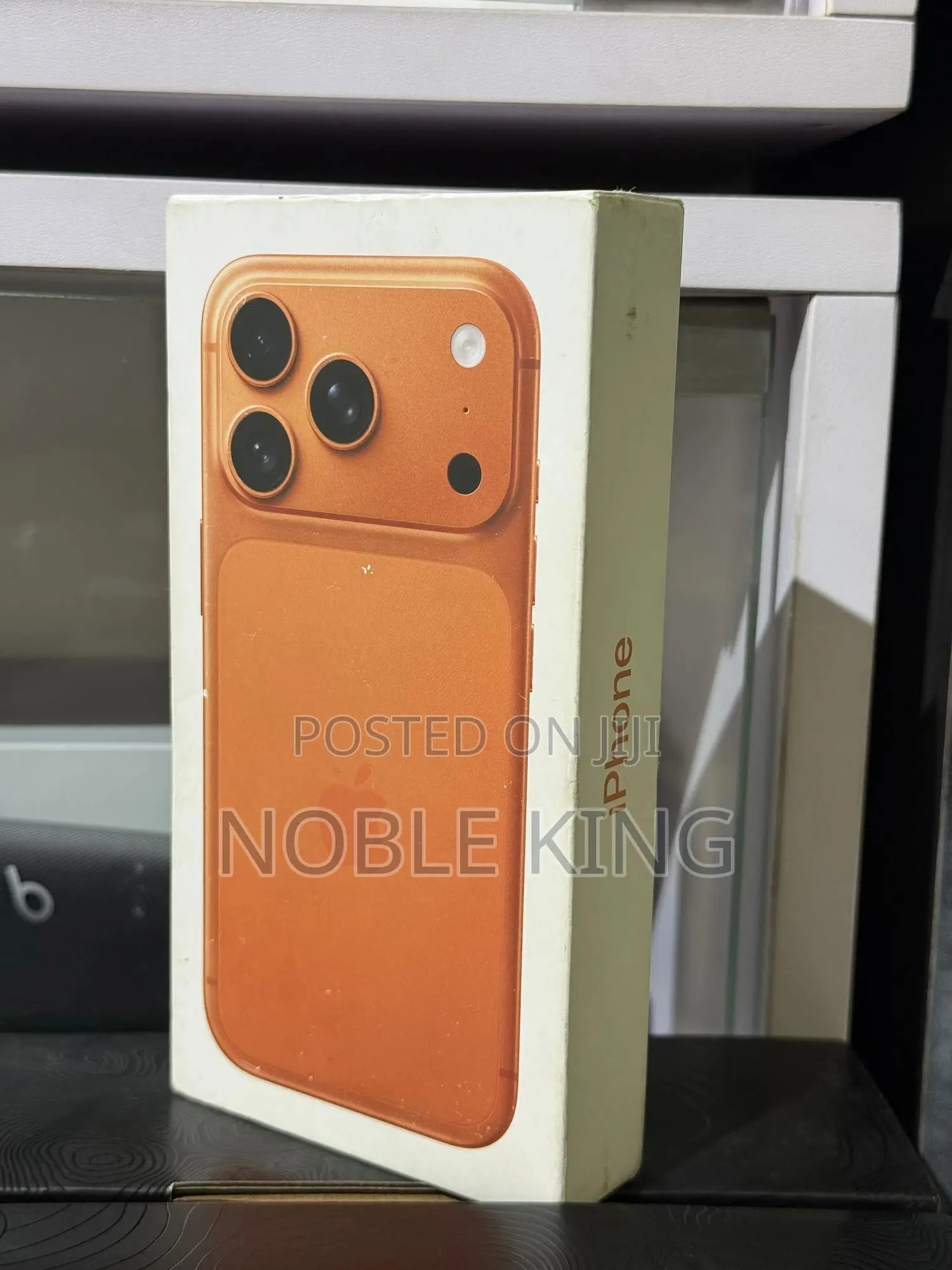 New Apple iPhone 17 Pro 1 TB Orange