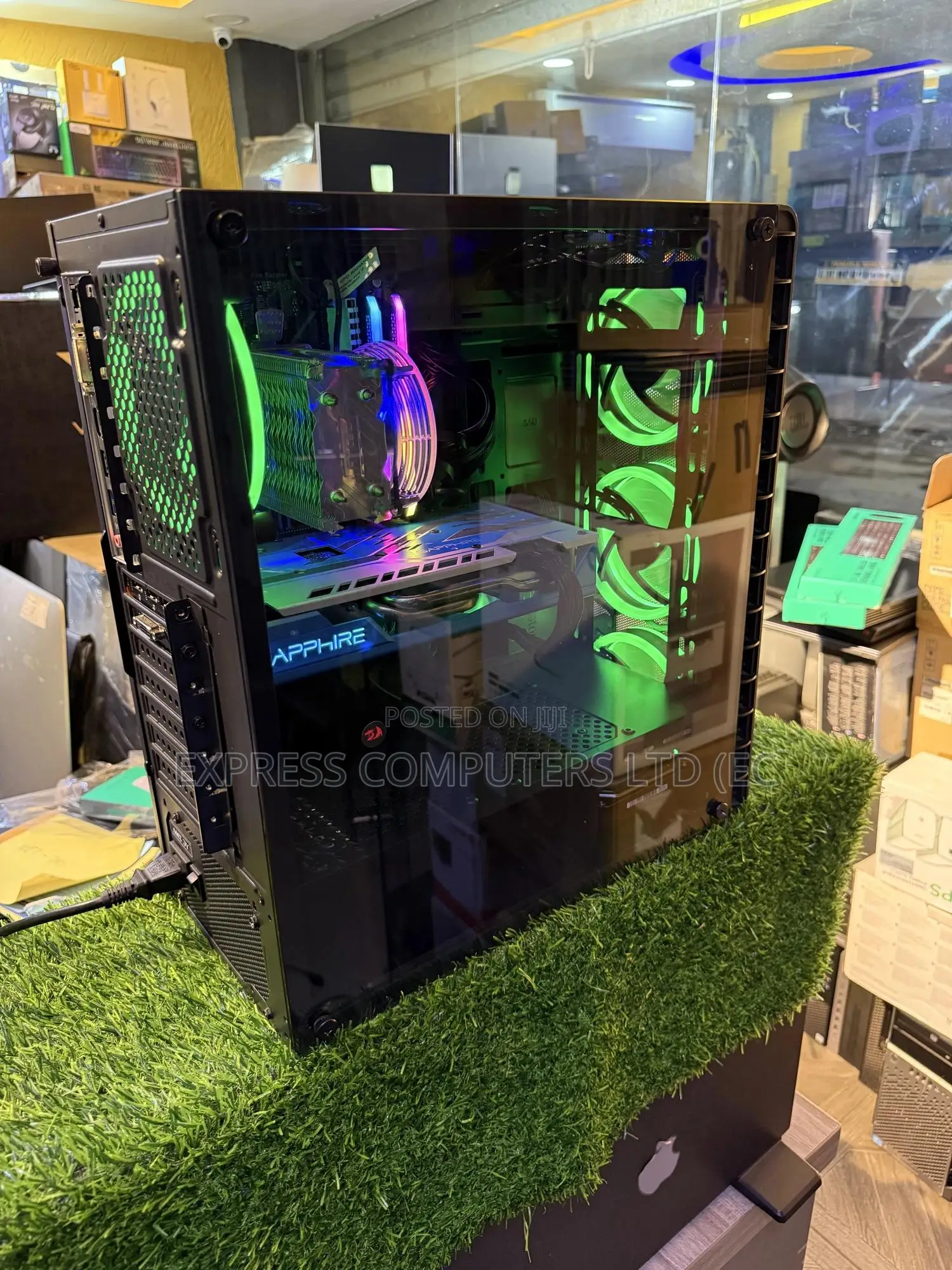Gigabyte GB-BKi5HT-7200 24GB Intel Core I7 HDD+SSD 256GB