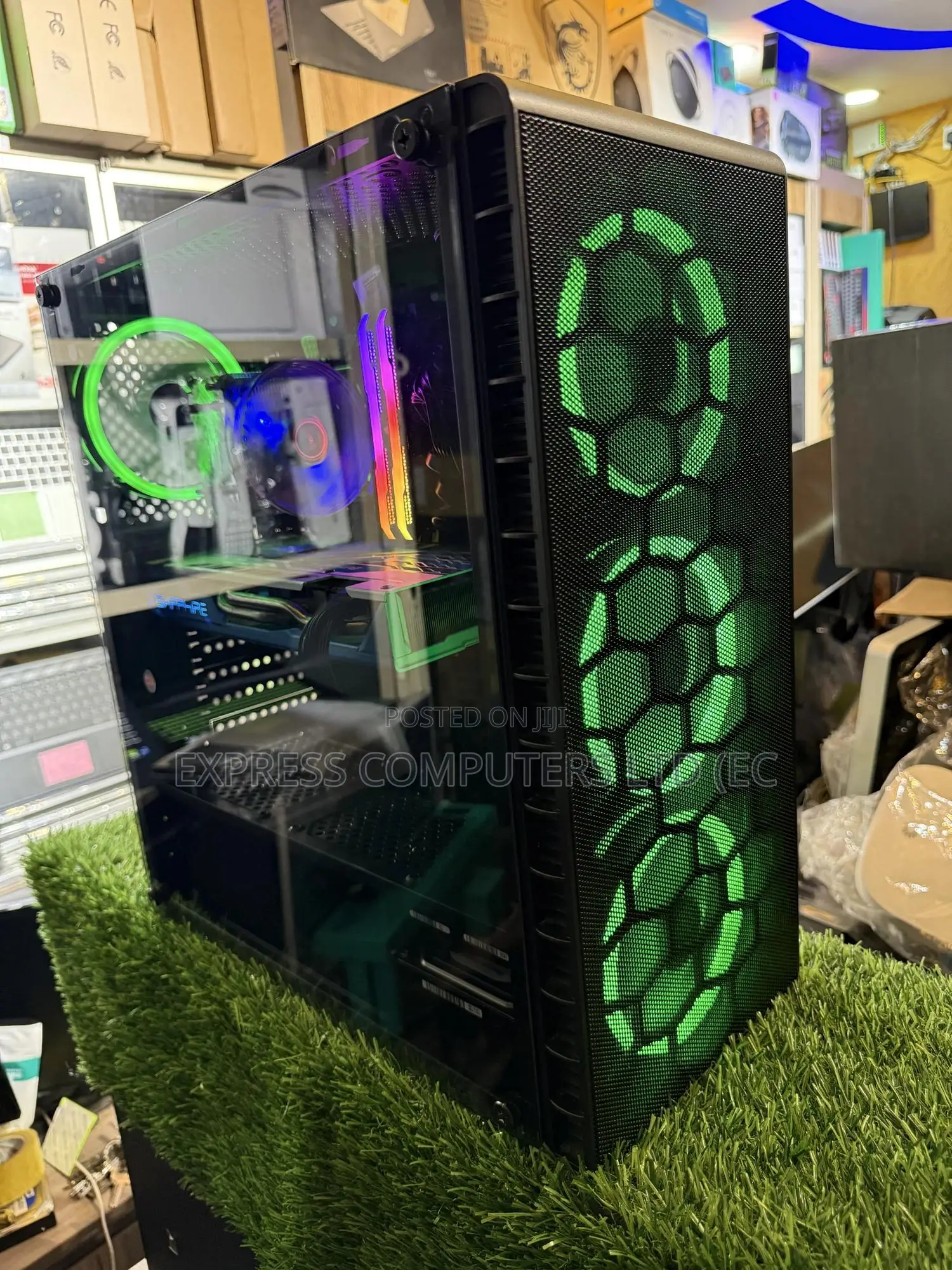 Gigabyte GB-BKi5HT-7200 24GB Intel Core I7 HDD+SSD 256GB