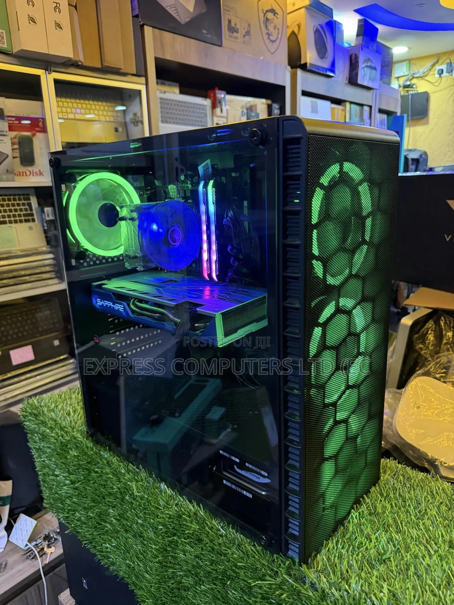 Gigabyte GB-BKi5HT-7200 24GB Intel Core I7 HDD+SSD 256GB
