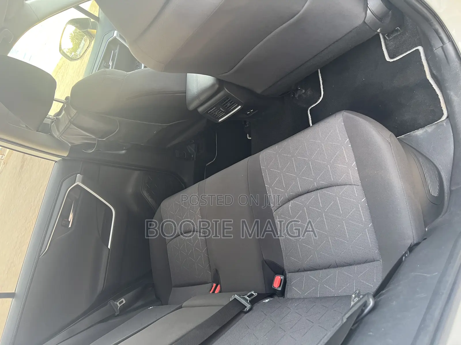 Toyota RAV4 Hybrid 2020 White