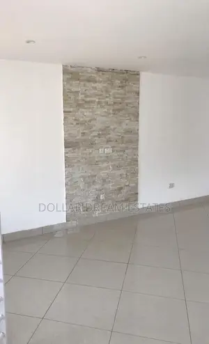 3bdrm House in Adjiriganor for rent