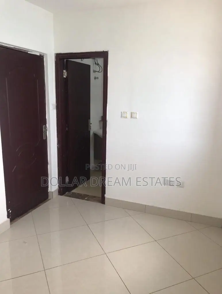 3bdrm House in Adjiriganor for rent