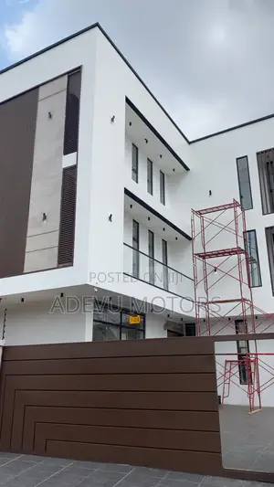 6bdrm House in Adevu Homes, Oyarifa for sale