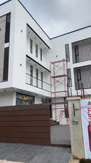 6bdrm House in Adevu Homes, Oyarifa for sale