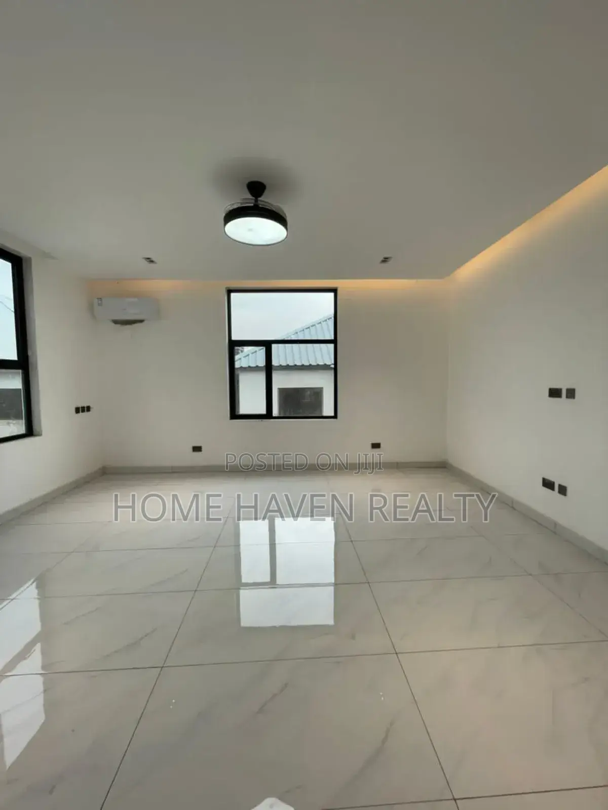5bdrm House in Oyarifa for sale