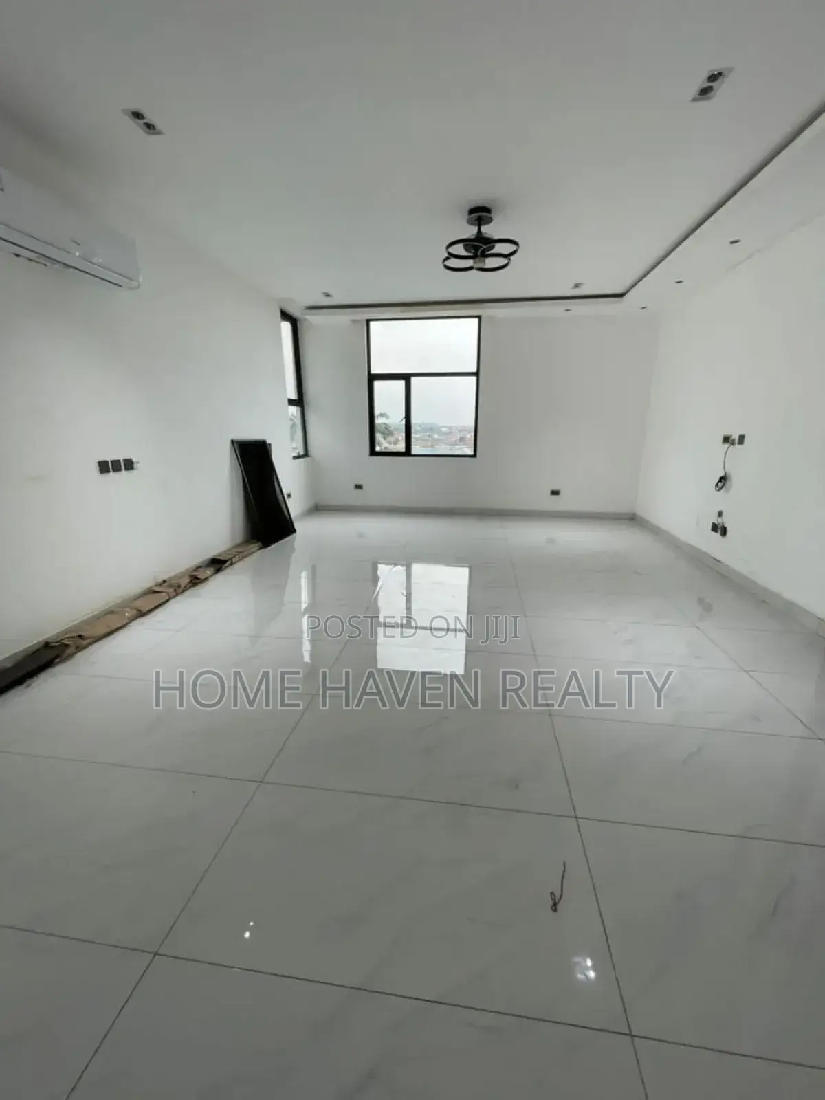 5bdrm House in Oyarifa for sale