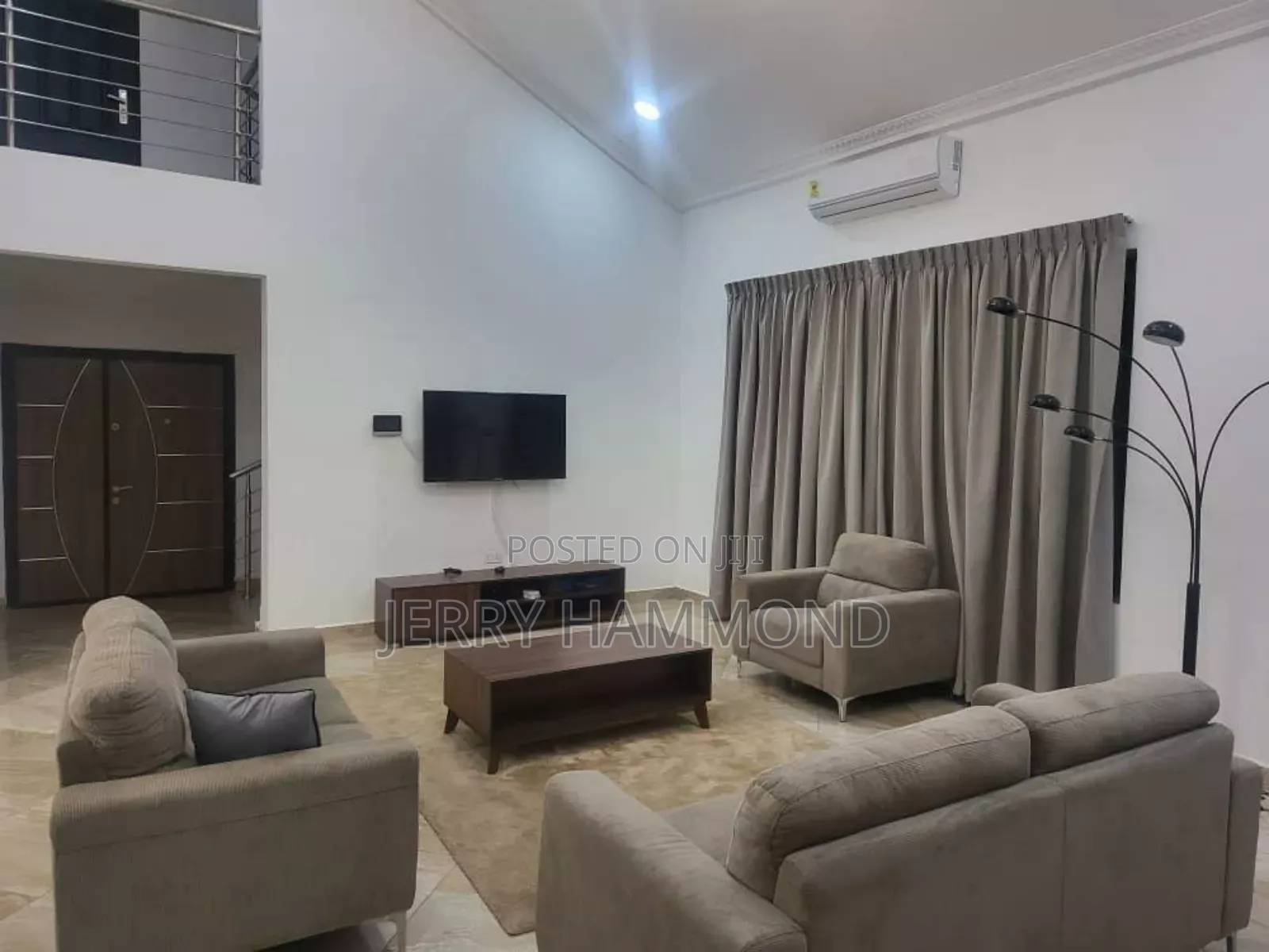 Furnished 5bdrm House in Airport Residential for rent