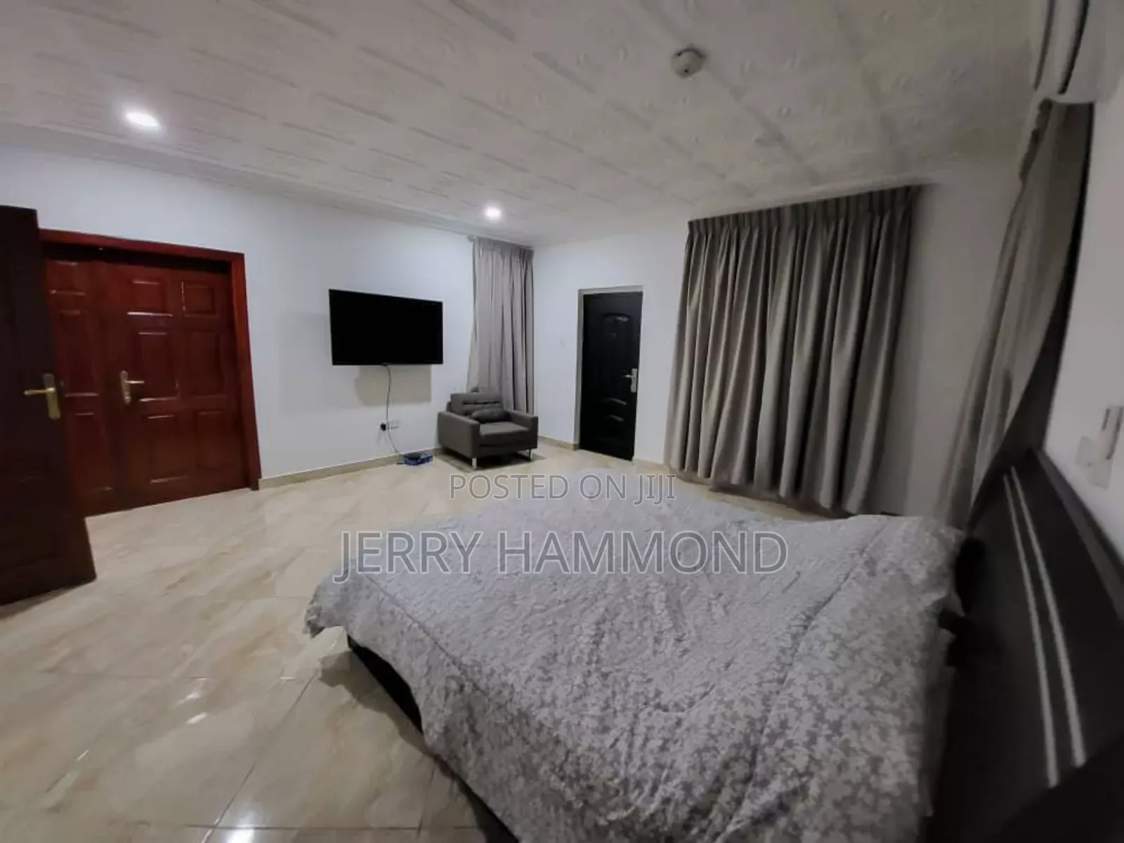 Furnished 5bdrm House in Airport Residential for rent