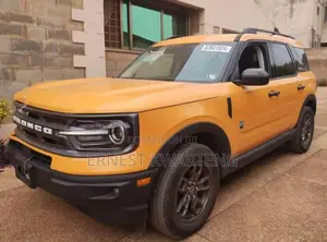 Ford Bronco 2022 Yellow