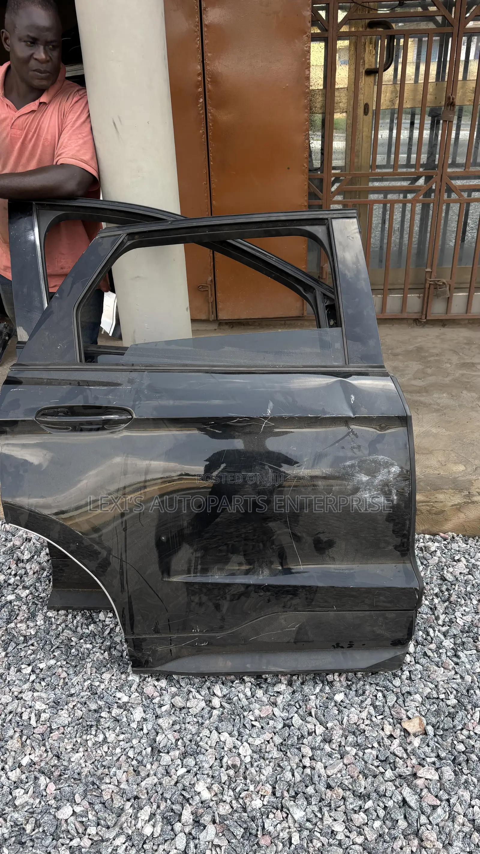 Ford Edge 2018,2019,2020,2022,2024 Doors Available