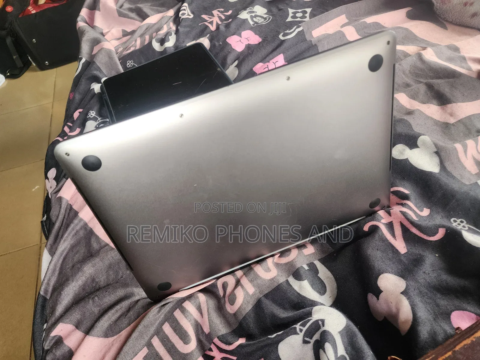 Laptop Apple MacBook Pro 2019 16GB Intel Core I7 SSD 512GB