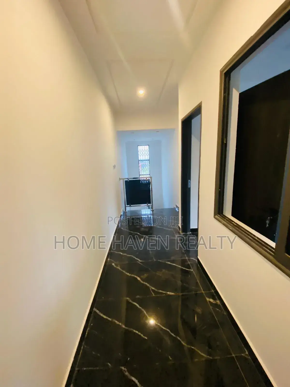 3bdrm House in Oyarifa for sale
