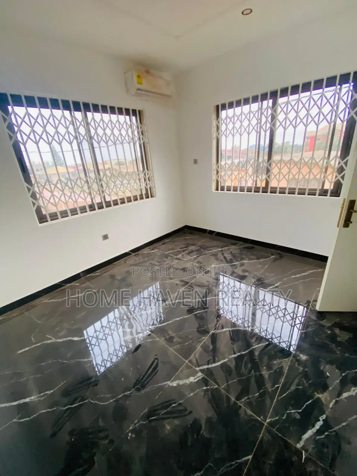 3bdrm House in Oyarifa for sale