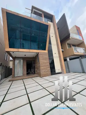 5bdrm House in East Legon for sale